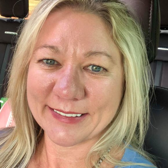 Meet your Posher, Susan - Picture 1 of 1